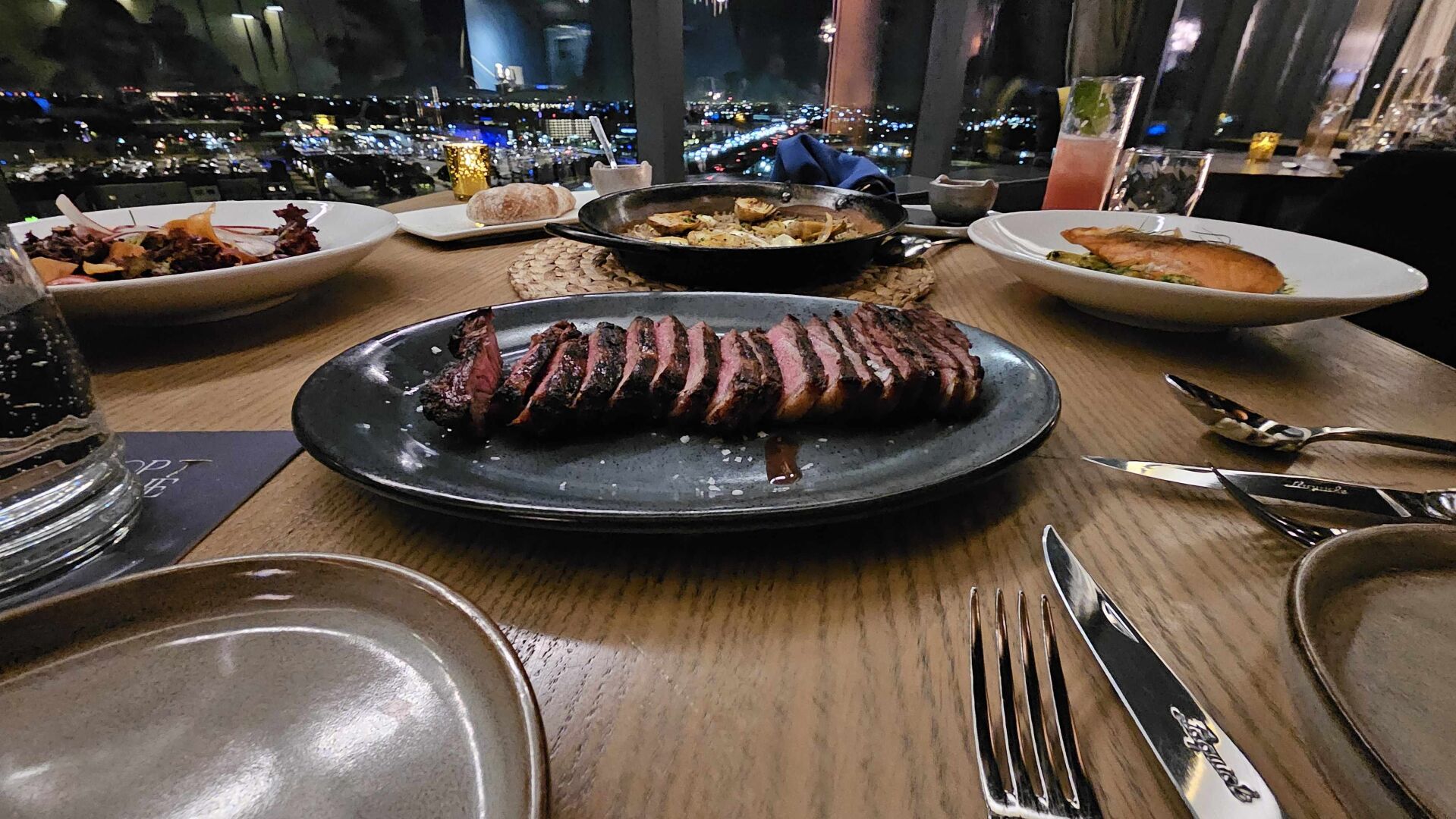 TopfotheV_Dinner